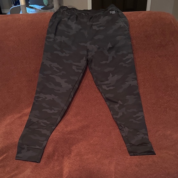 Victoria's Secret Pants - Victoria's Secret Dark Camo Joggers